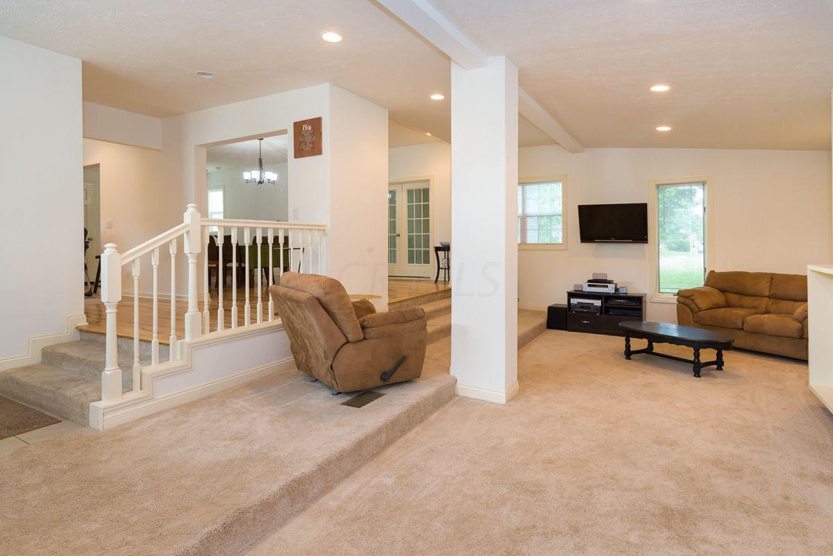 3655 Maize Road Columbus, OH 43224 - Photo 10 of 20 Gallery Image 10