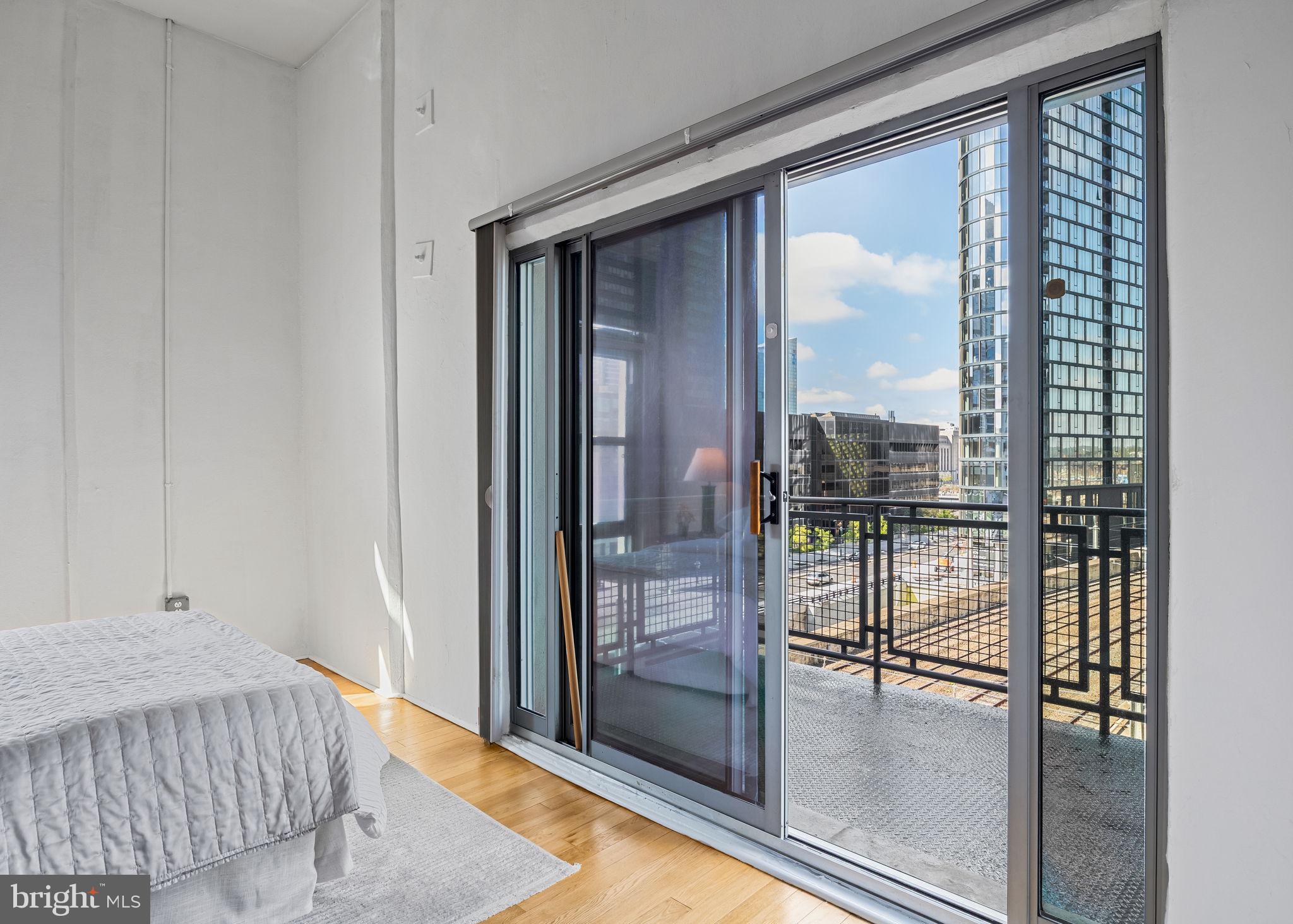 2200-28 Arch Street, Unit 612 Philadelphia, PA 19103 - Photo 38 of 43