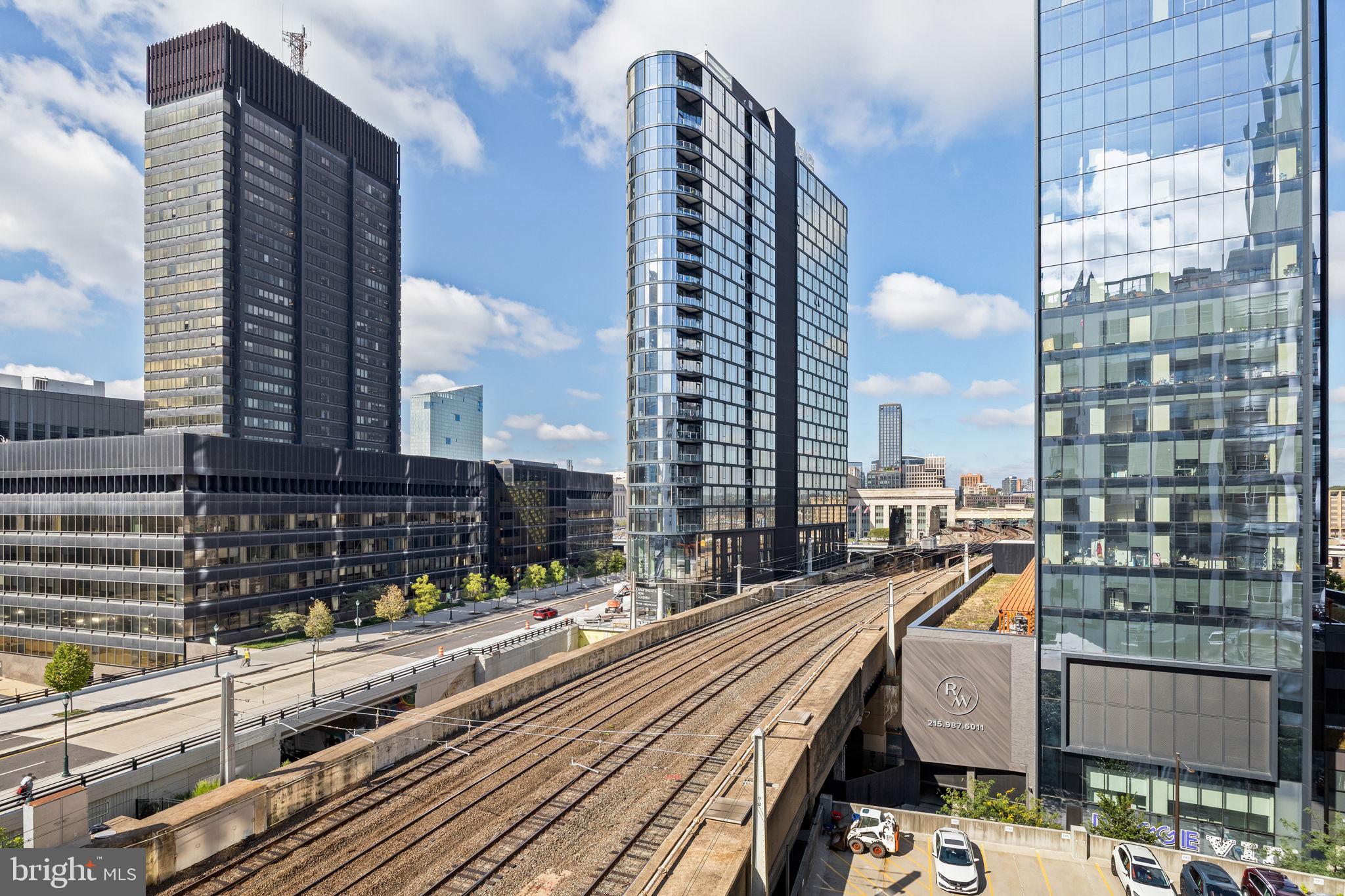 2200-28 Arch Street, Unit 612 Philadelphia, PA 19103 - Photo 41 of 43