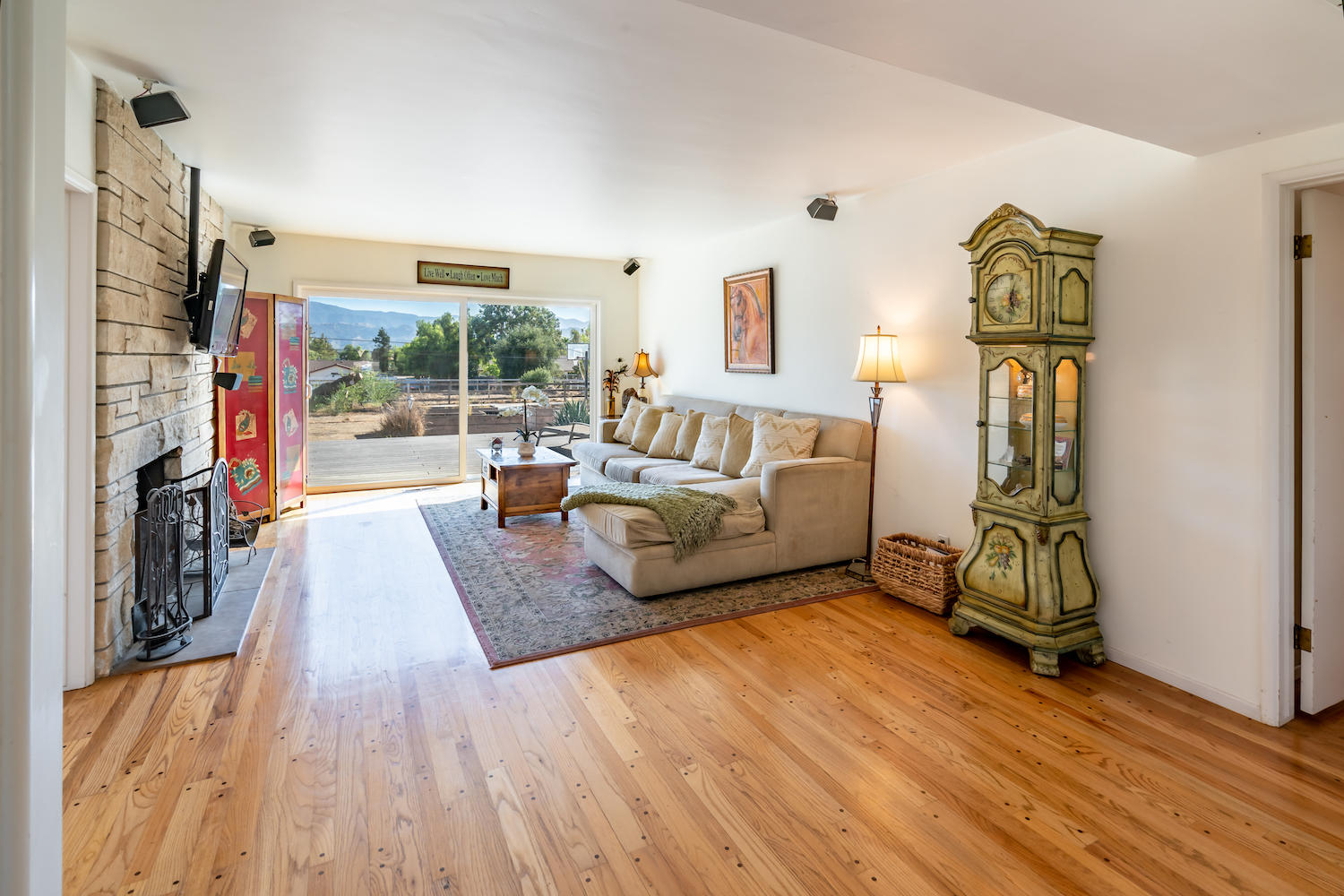 3088 Glengary Road Santa Ynez, CA 93460 - Photo 6 of 22 06 - Living Room