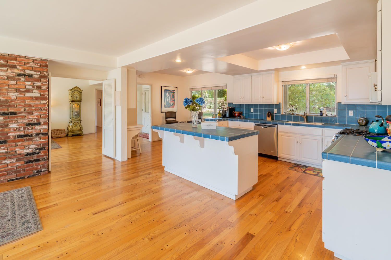 3088 Glengary Road Santa Ynez, CA 93460 - Photo 10 of 22 10 - KItchen
