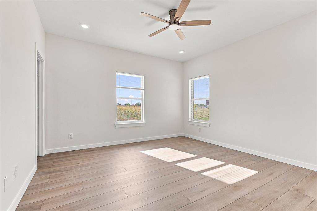 5715 Smiley Road Celina, TX 75009 - Photo 13 of 26 Gallery Image 13