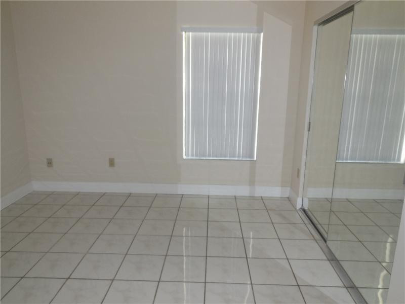 9141 Southwest 22nd Street, Unit E Boca Raton, FL 33428 - Photo 3 of 16 Photo 3