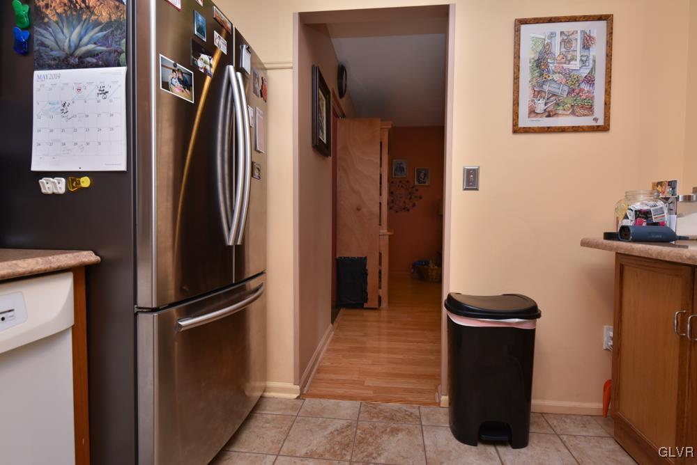 790 Briarstone Road Bethlehem, PA 18017 - Photo 11 of 40 Gallery Image 11
