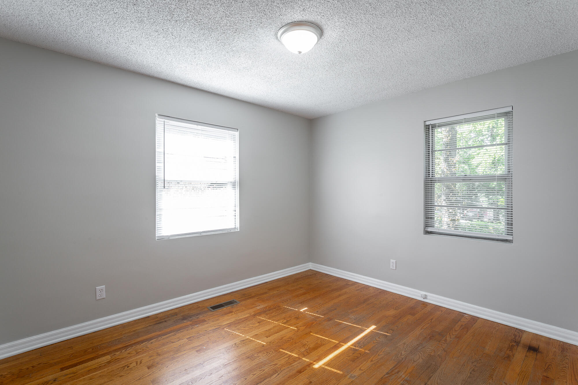 211 Booth Road Chattanooga, TN 37411 - Photo 23 of 39 211 Booth Road - Chattanooga