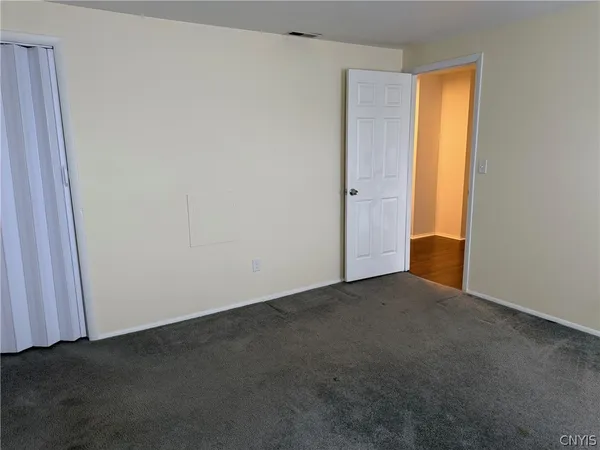 $169,900 | 4176 B Burningtree Road, Clay, NY 13090