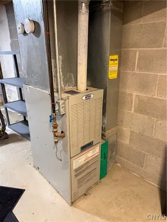 $169,900 | 4176 B Burningtree Road, Clay, NY 13090