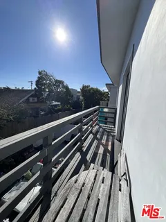 $2,695,000 | 35 23rd Avenue, Venice, CA 90291