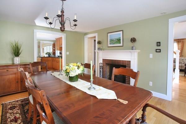 37 Stockdale Road Needham, MA 02492 - Photo 11 of 35