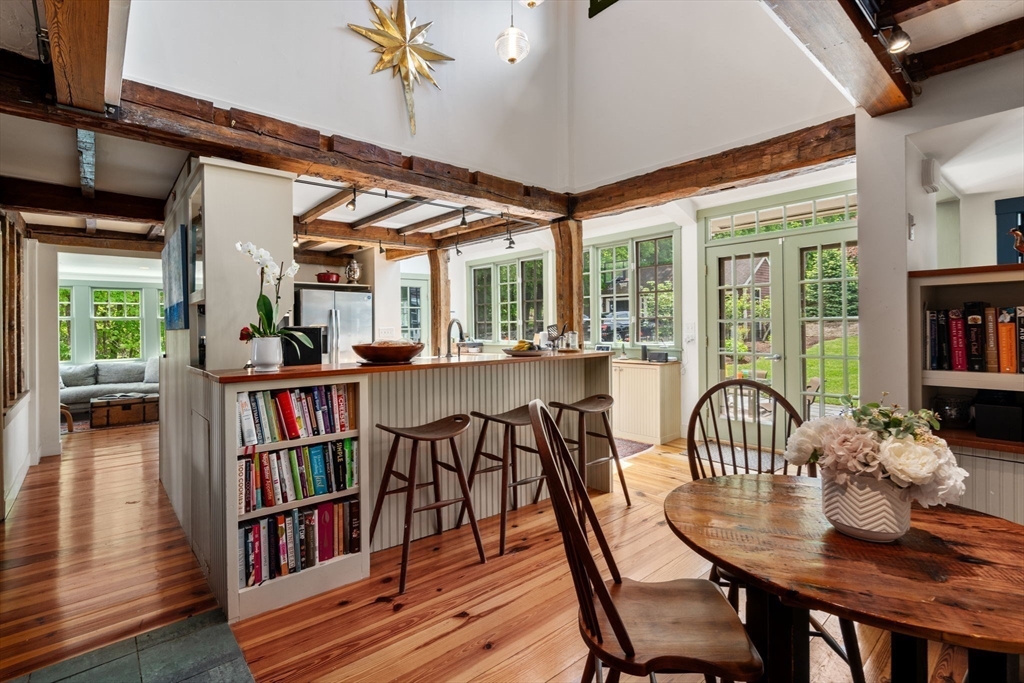 391 Dedham Street Newton, MA 02459 - Photo 7 of 29