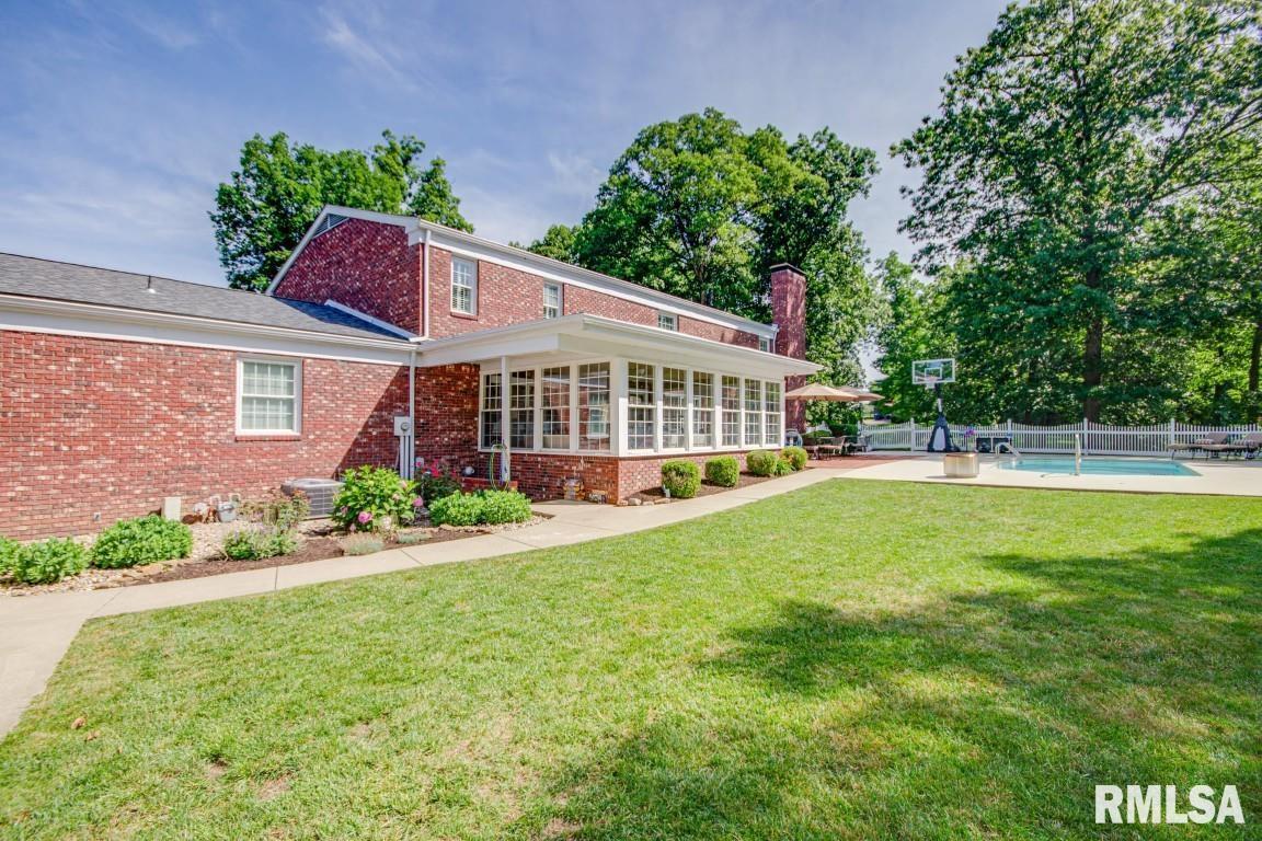 616 Seville Drive Mount Vernon, IL 62864 - Photo 15 of 62