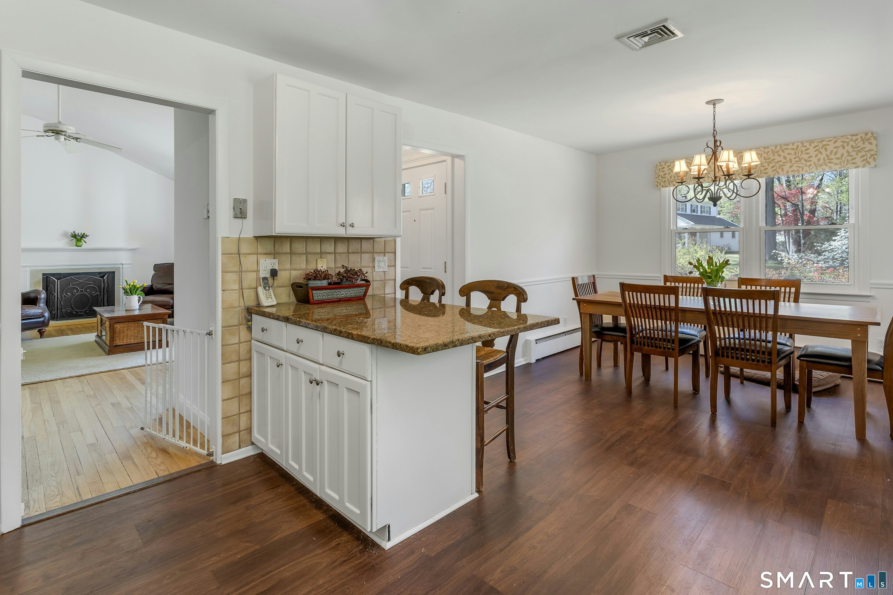 59 Westwood Road Stamford, CT 06902 - Photo 11 of 23