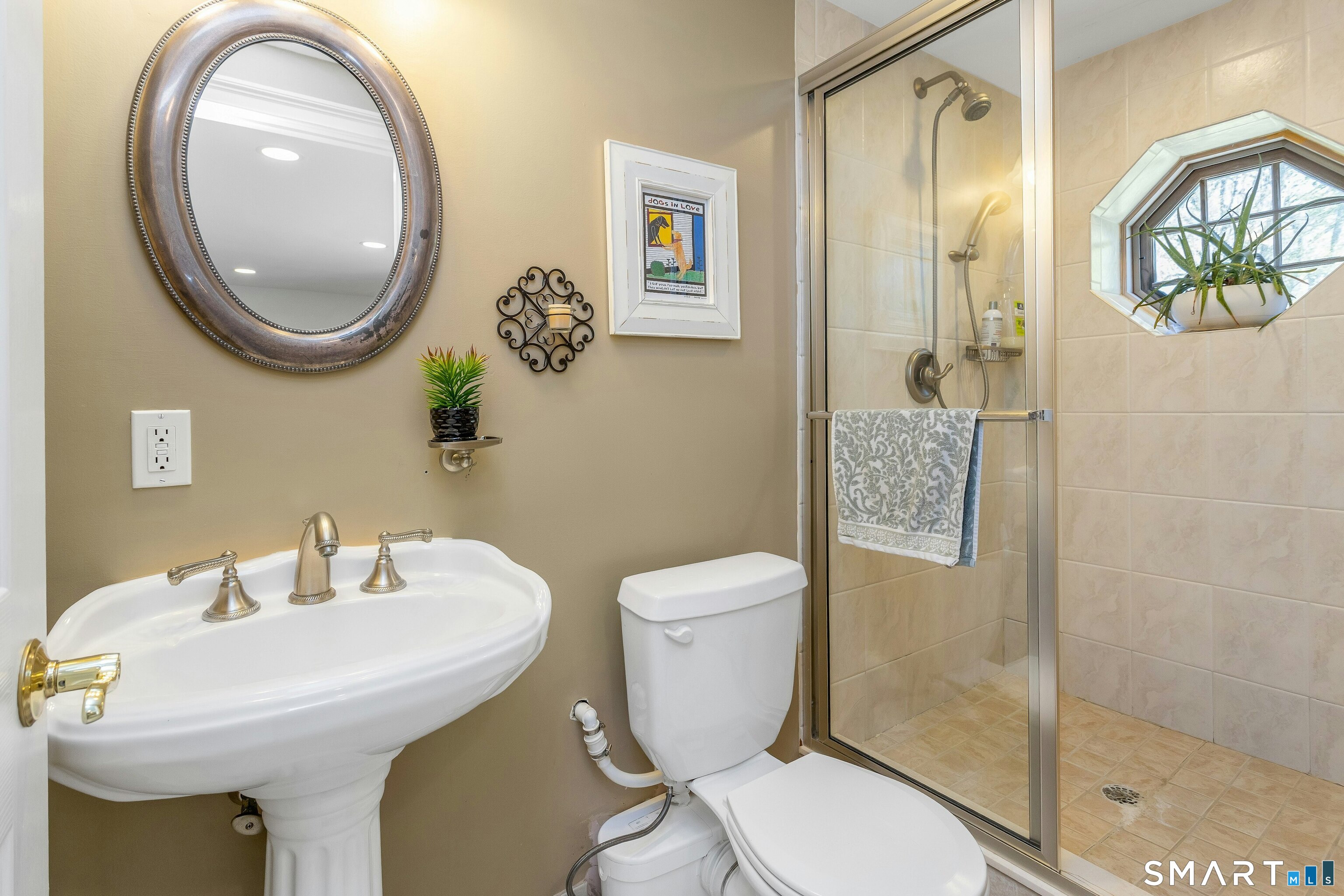 59 Westwood Road Stamford, CT 06902 - Photo 22 of 23