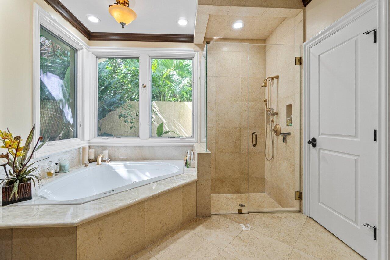 6199 Northwest 31st Court Boca Raton, FL 33496 - Photo 9 of 55 Master Bathroom