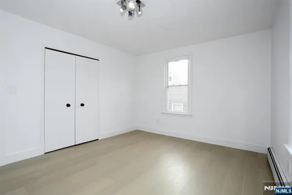 $2,600 | 105 Summit Avenue, Unit 1, Garfield, NJ 07026