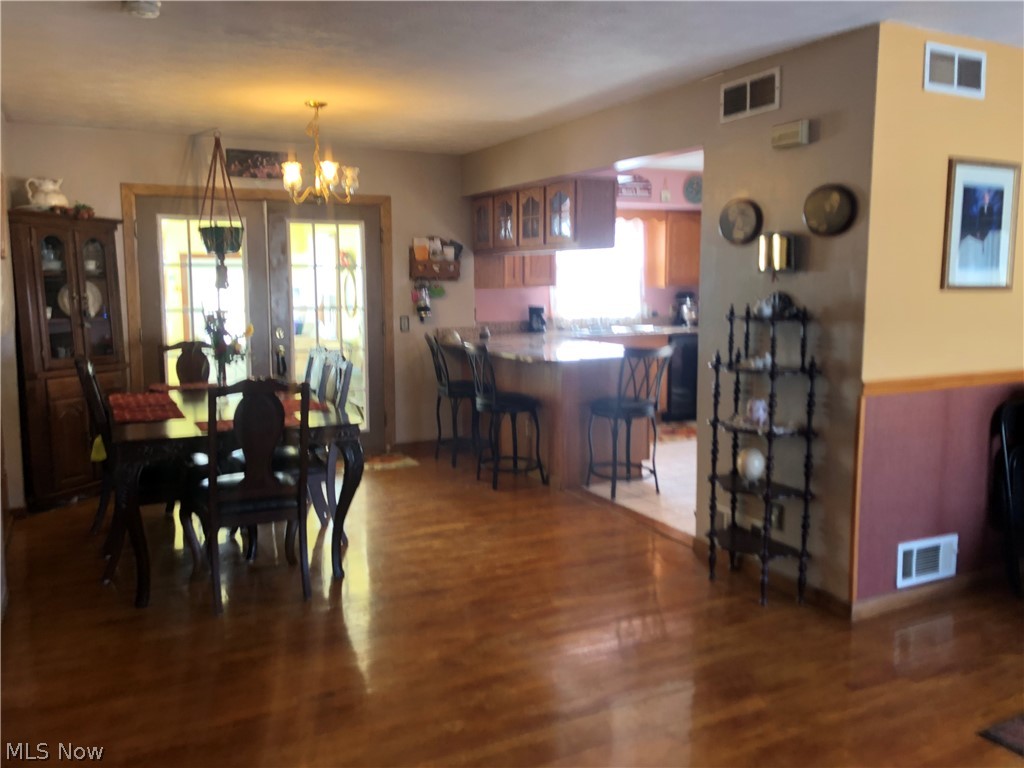 1616 Faye Road Akron, OH 44306 - Photo 10 of 27