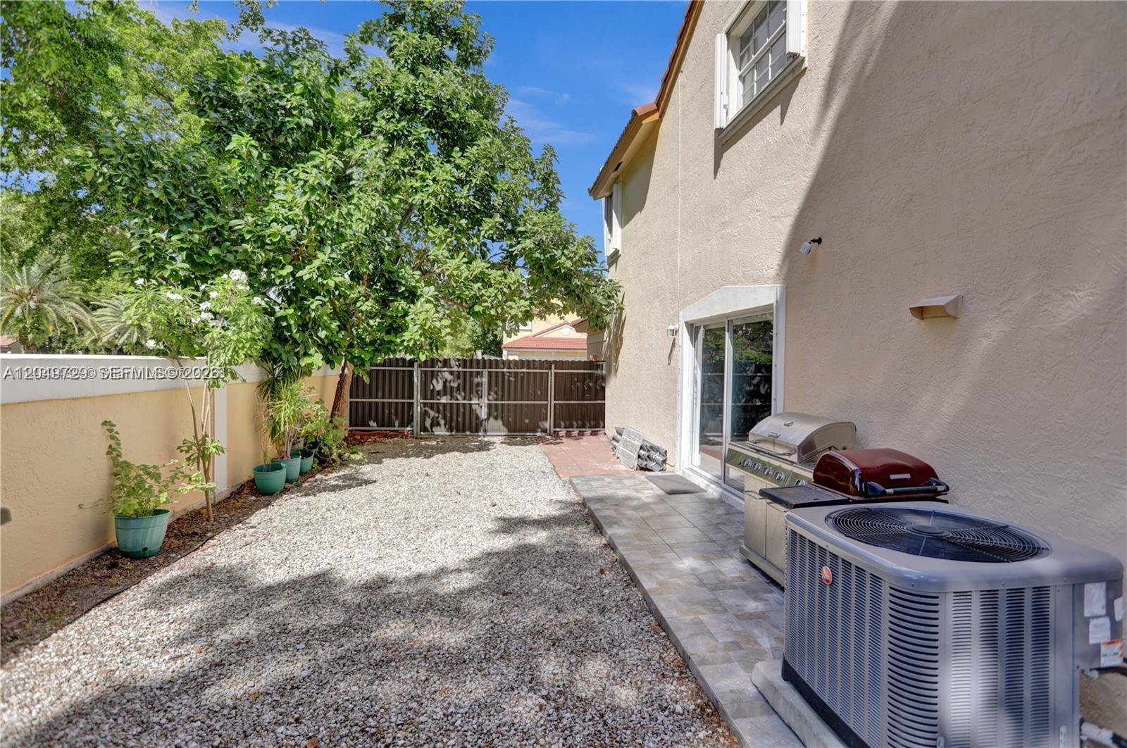 15184 Southwest 110th Street, Unit STUDIO Miami, FL 33196 - Photo 9 of 16