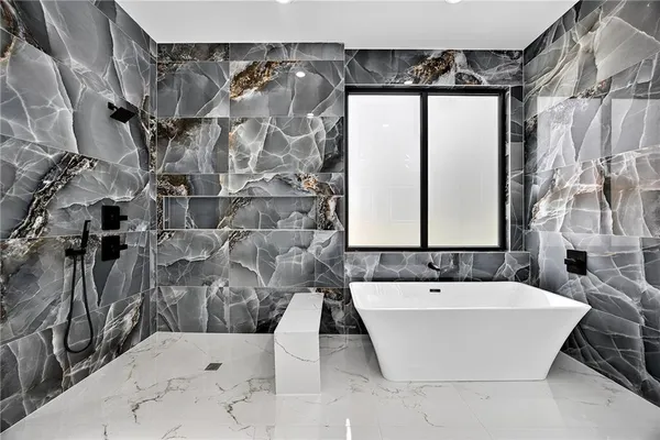 $6,000 | 127 Deer Canyon Drive, Auburn, GA 30011