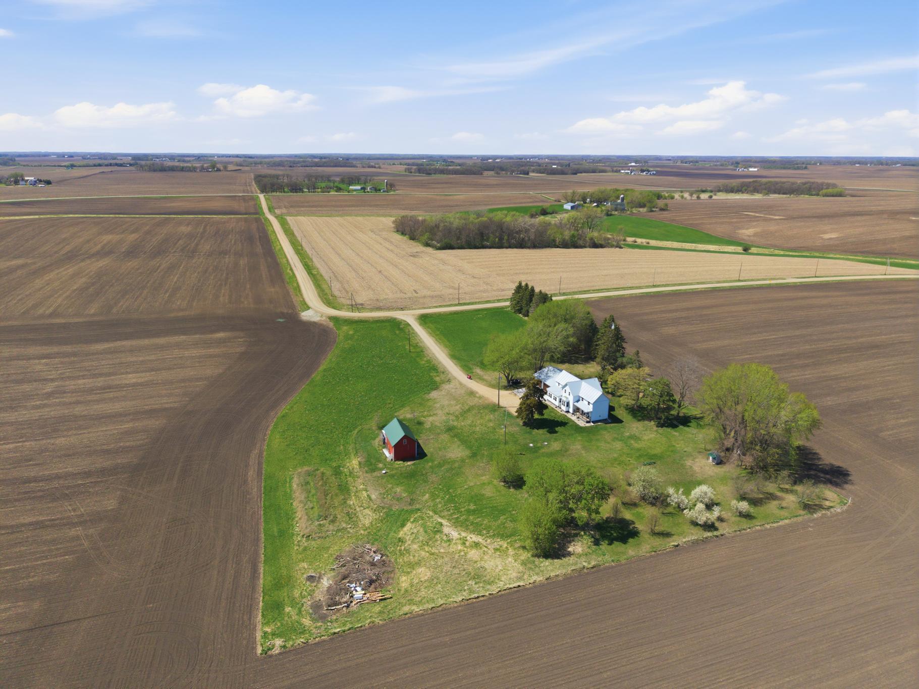 13291 Pony Road Belle Plaine, MN 56011 - Photo 2 of 42
