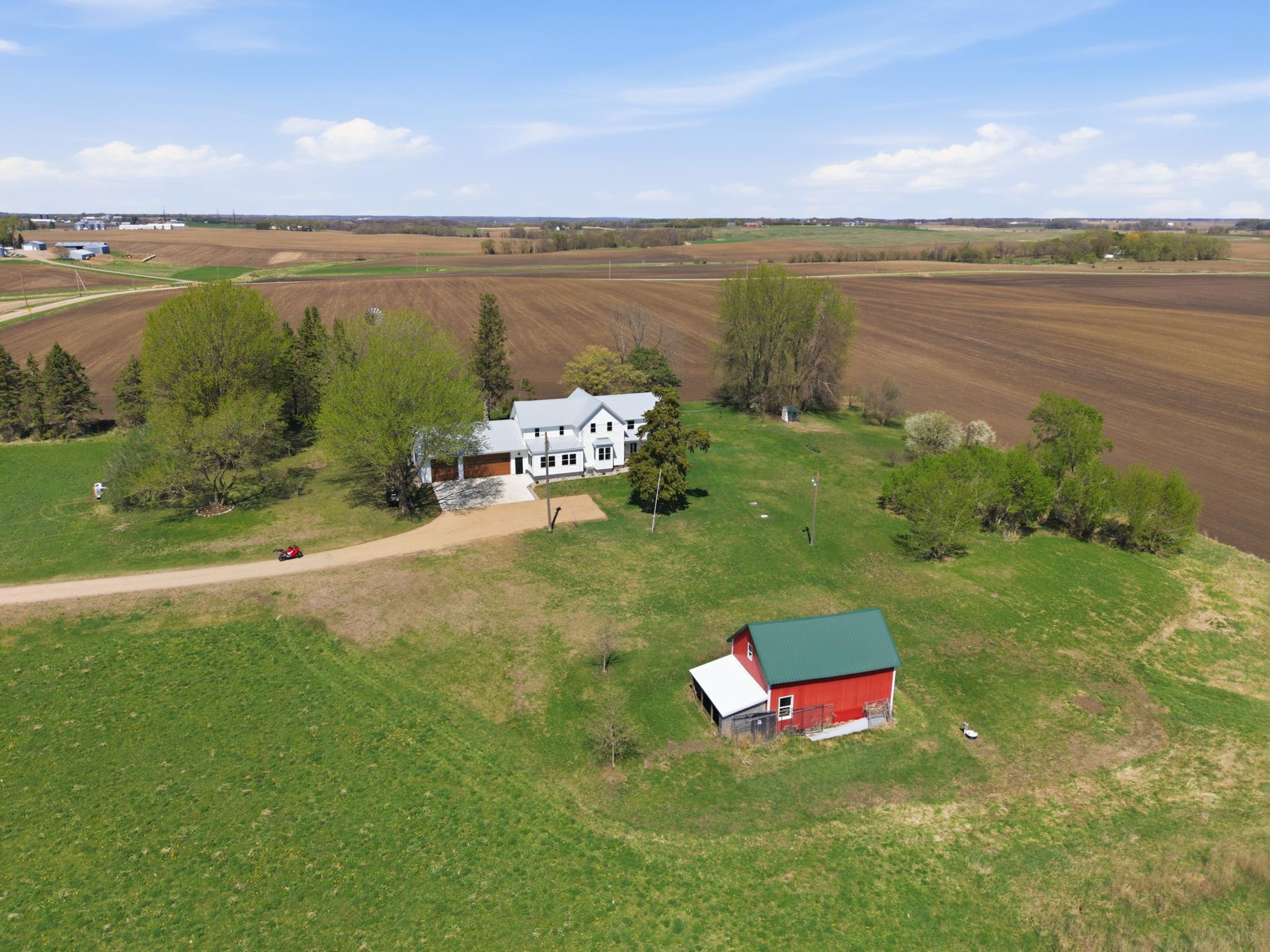 13291 Pony Road Belle Plaine, MN 56011 - Photo 3 of 42