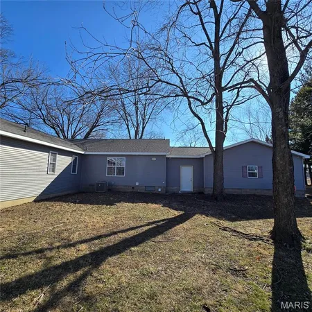 $265,000 | 301 March Road, Walnut Hill, IL 62893