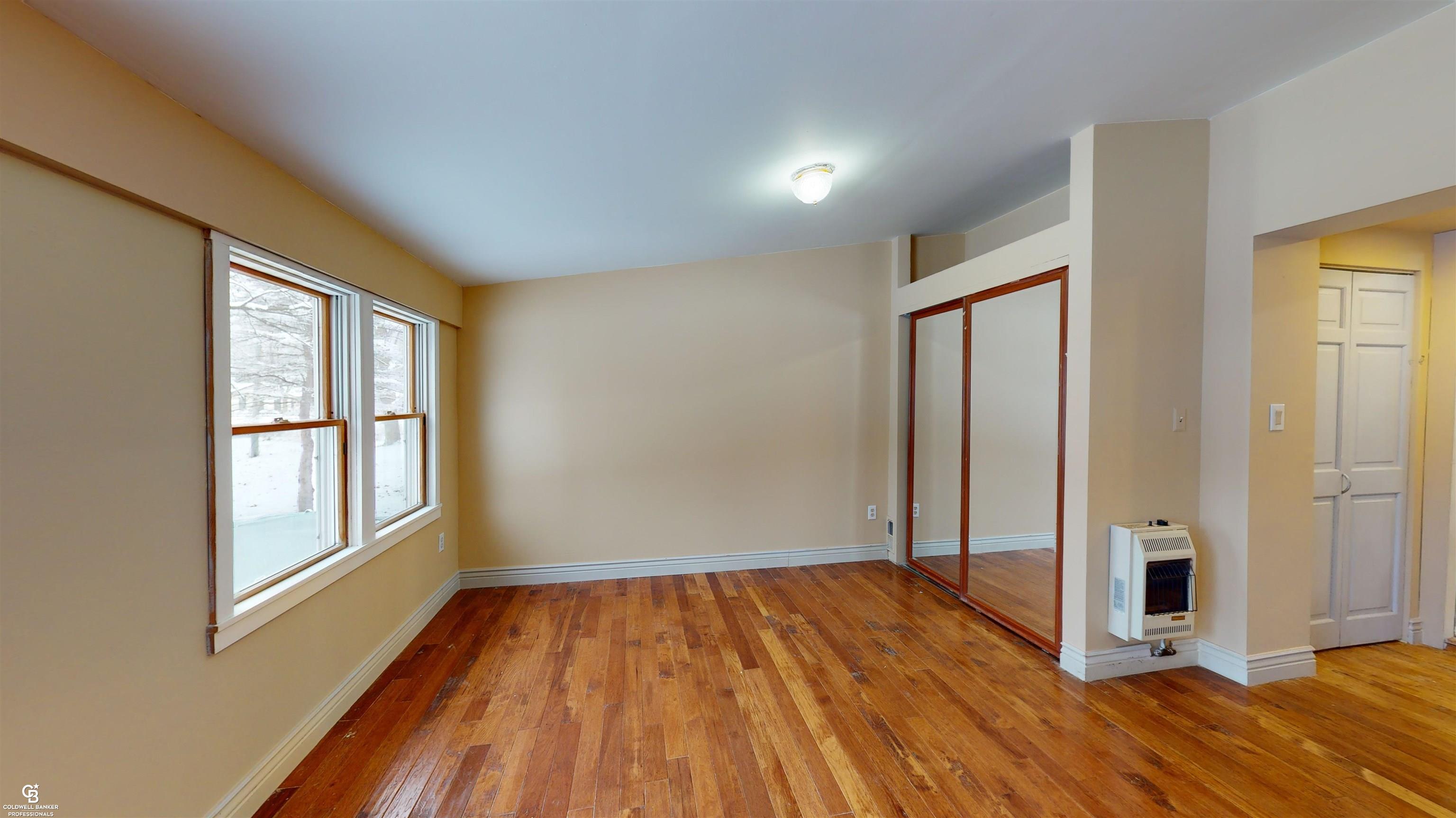52525 Mound Road Utica, MI 48316 - Photo 13 of 29 50100377-12.JPG