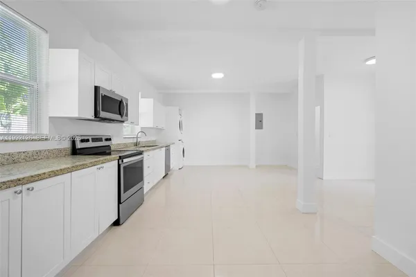 $2,700 | 9312 Northwest 3rd Avenue, Unit B, Miami, FL 33150