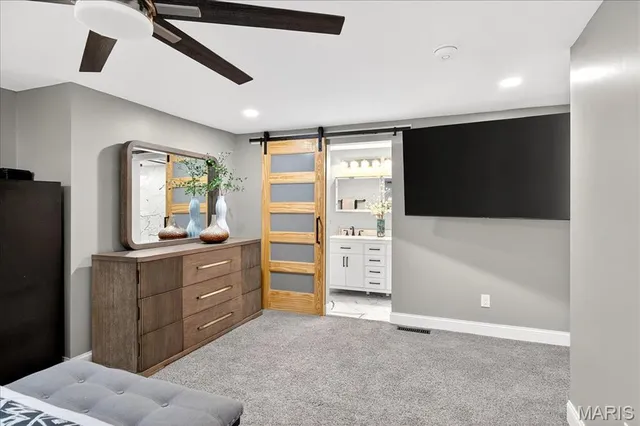 $1,050,000 | 8021 Bennett Avenue, Richmond Heights, MO 63117