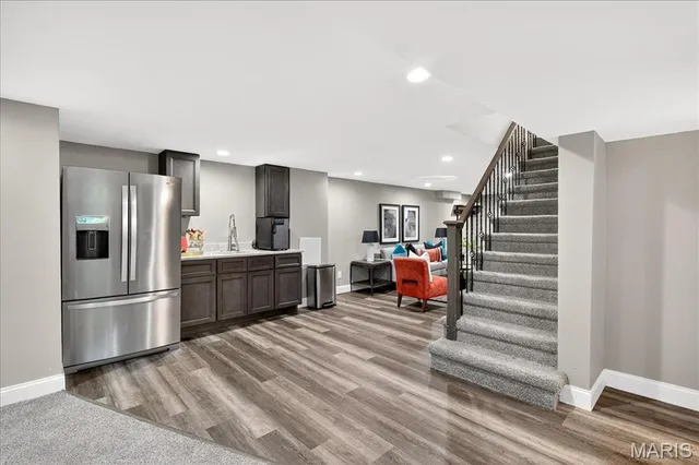 $1,050,000 | 8021 Bennett Avenue, Richmond Heights, MO 63117