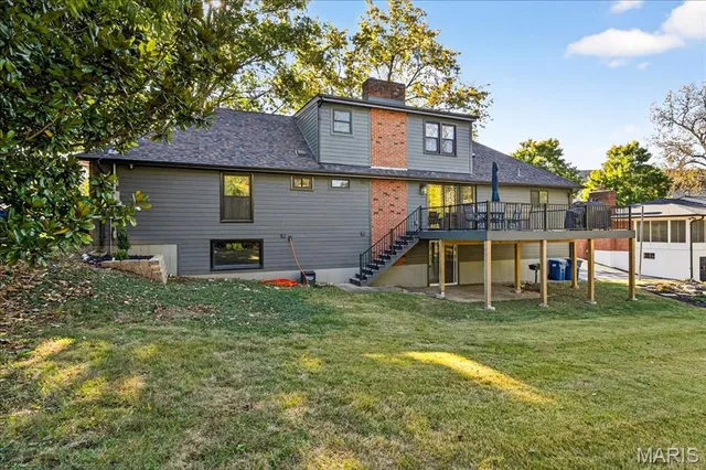 $1,050,000 | 8021 Bennett Avenue, Richmond Heights, MO 63117