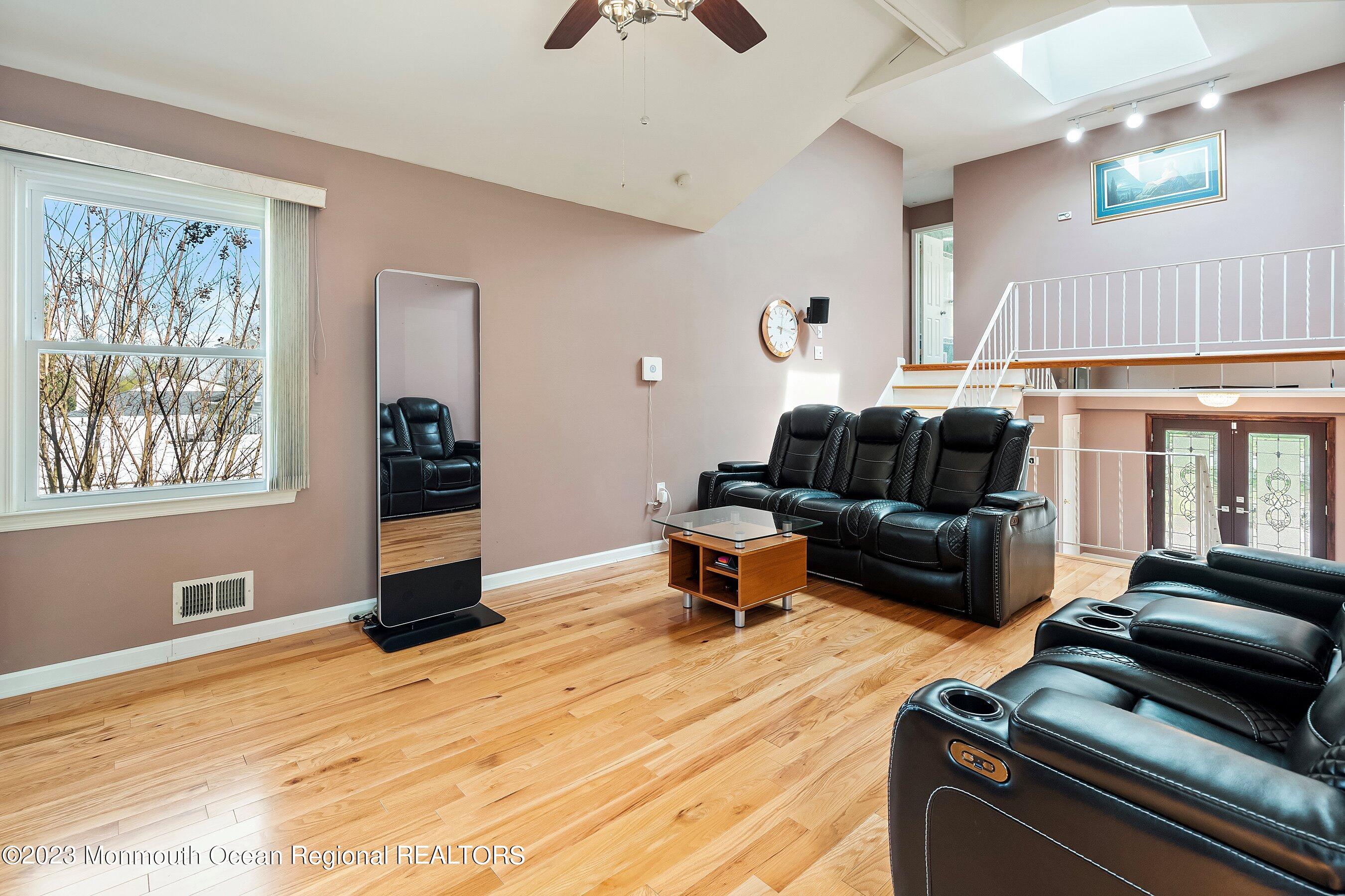 69 Bunker Hill Road Freehold, NJ 07728 - Photo 25 of 39 31-Family 1B