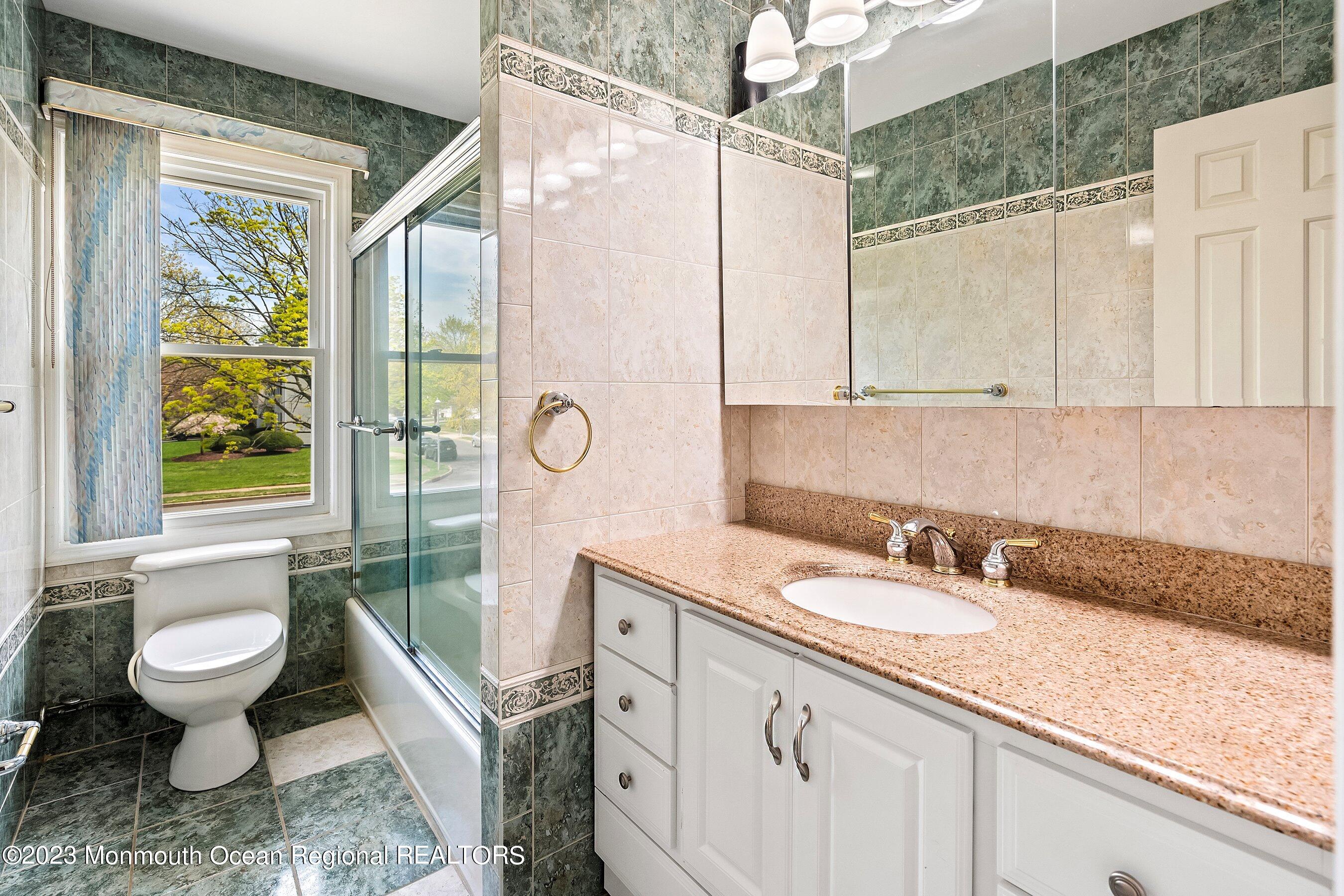 69 Bunker Hill Road Freehold, NJ 07728 - Photo 32 of 39 40-Bath 3