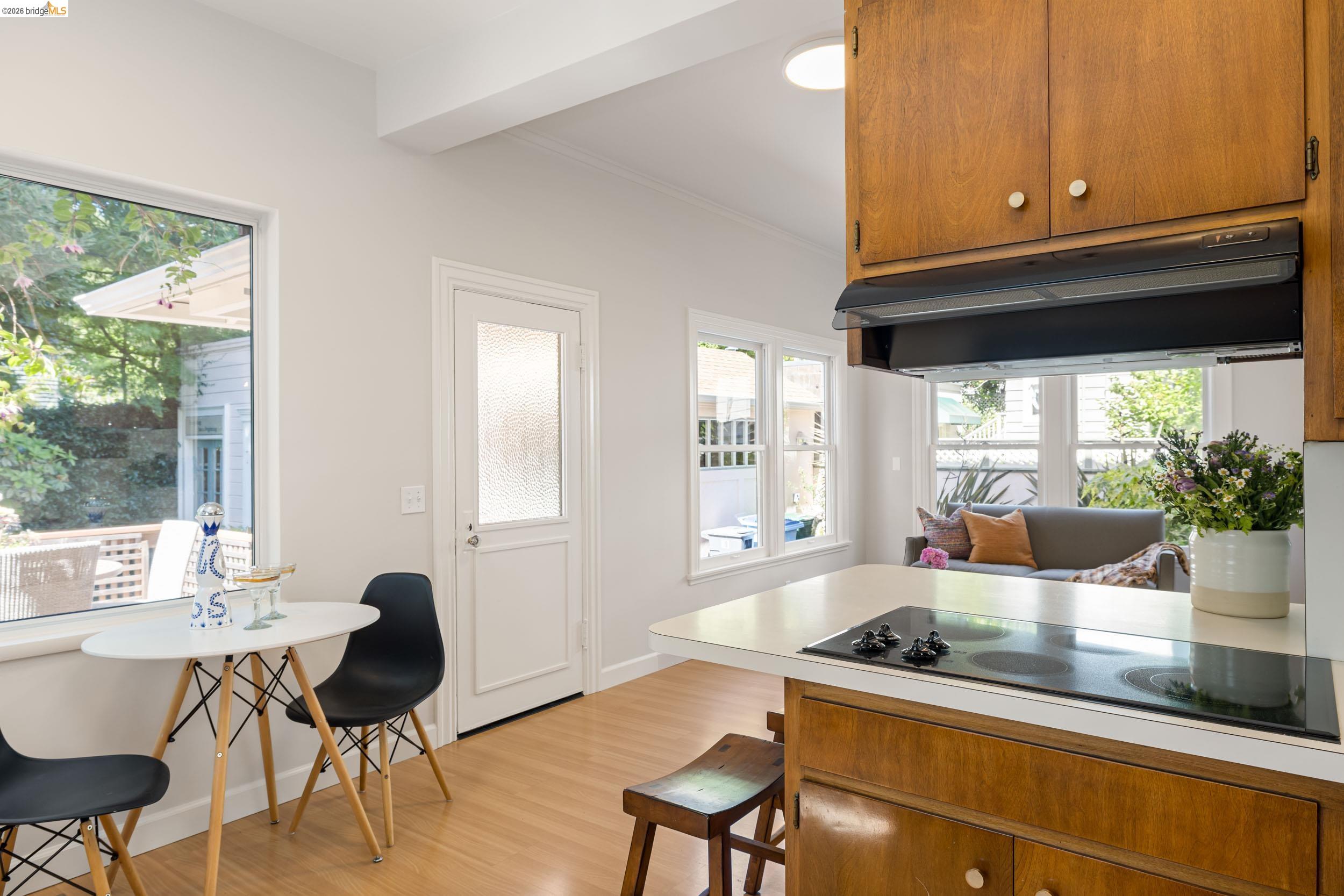 2909 Forest Avenue Berkeley, CA 94705 - Photo 26 of 65