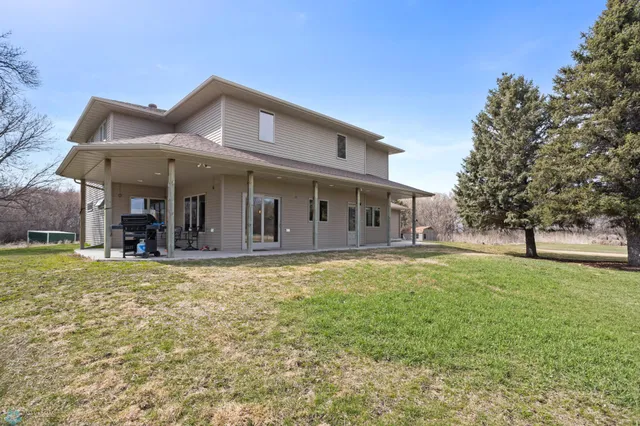 $525,000 | 1829 400th Street, Campbell, MN 56522