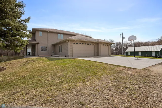 $525,000 | 1829 400th Street, Campbell, MN 56522