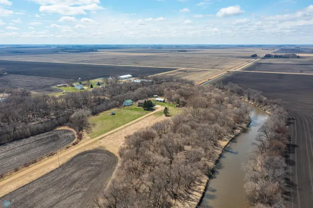 $525,000 | 1829 400th Street, Campbell, MN 56522