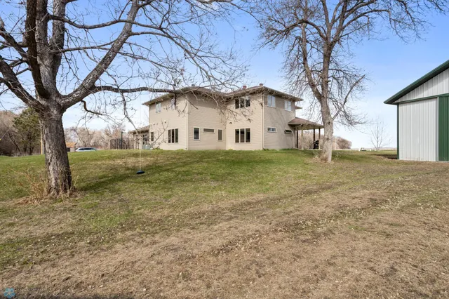 $525,000 | 1829 400th Street, Campbell, MN 56522
