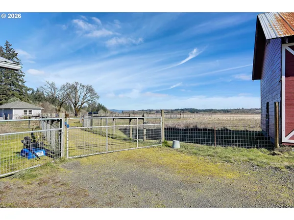 $1,750,000 | 22345 Highway 22 Sheridan Or 97378, Sheridan, OR 97378