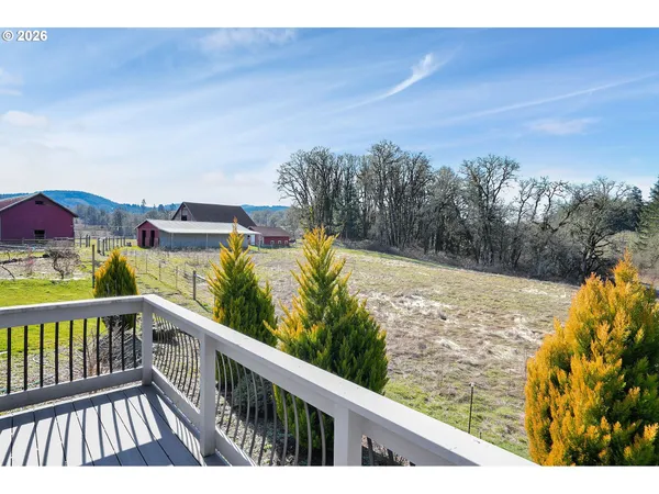 $1,750,000 | 22345 Highway 22 Sheridan Or 97378, Sheridan, OR 97378