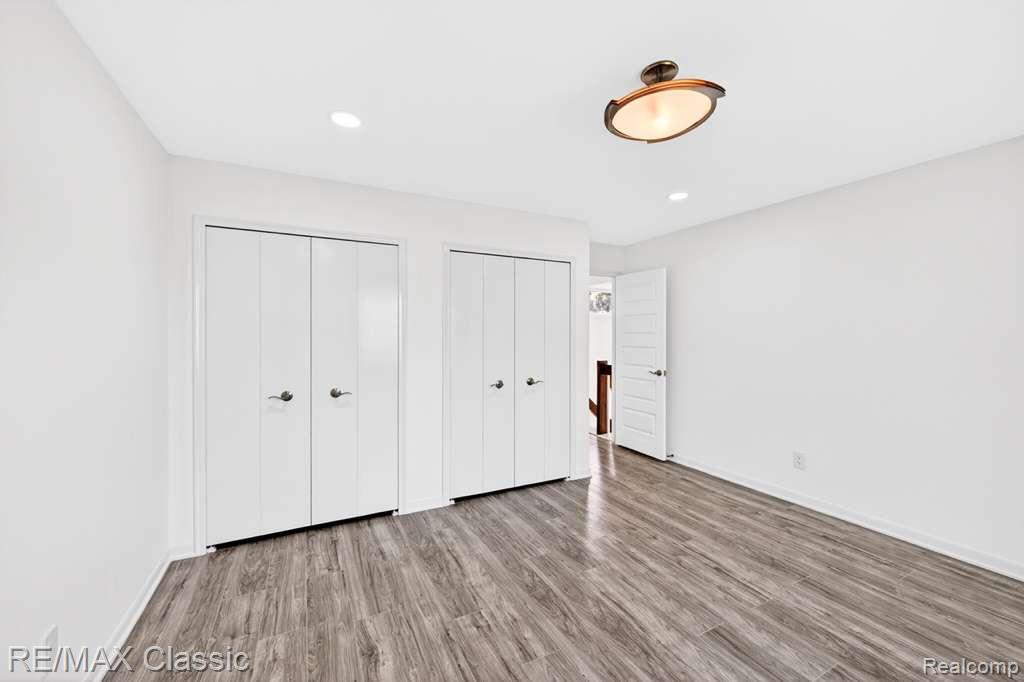 30779 Country Ridge Circle Farmington Hills, MI 48331 - Photo 25 of 46