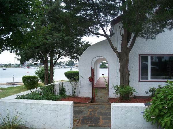 56 Rip Van Winkle Way Bourne, MA 02532 - Photo 4 of 30