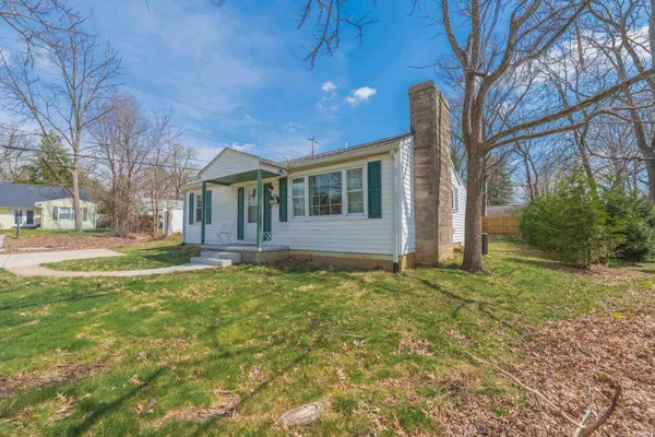 $345,000 | 909 South Mitchell Street, Bloomington, IN 47401