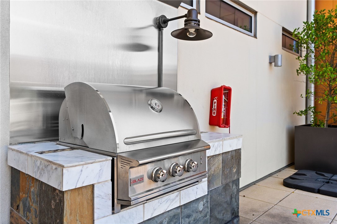 1600 Barton Springs Road, Unit 4602 Austin, TX 78704 - Photo 27 of 48