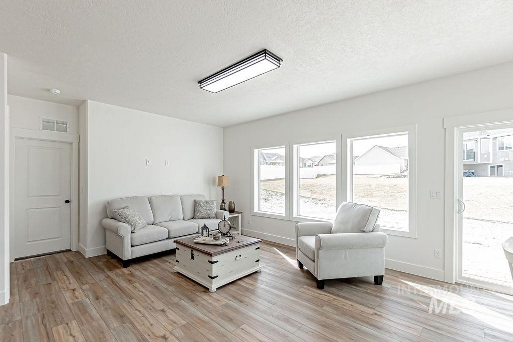 2089 Magellan Loop Pocatello, ID 83204 - Photo 11 of 47