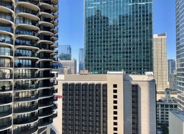$1,850 | 300 North State Street, Unit 2627, Chicago, IL 60654