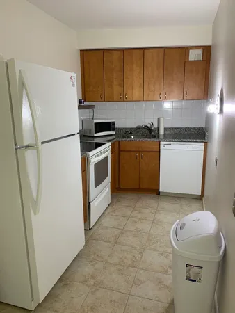 $1,850 | 300 North State Street, Unit 2627, Chicago, IL 60654