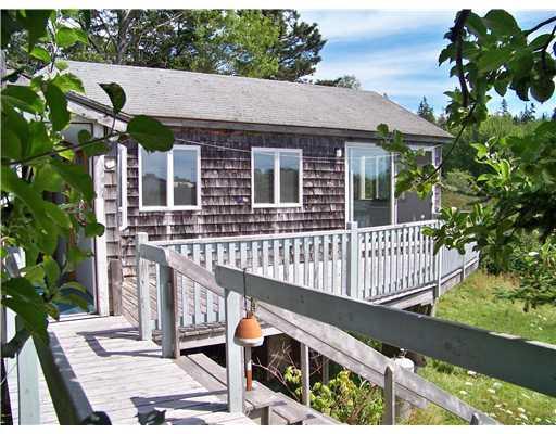 6 Boyden Farm Road Vinalhaven, ME 04863 - Photo 1 of 9 Exterior Front. Entrance and cottage...