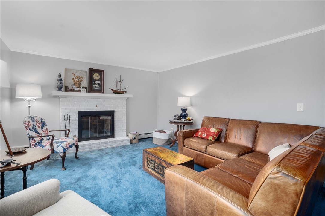 74 Maize Corn Road Portsmouth, RI 02871 - Photo 8 of 33