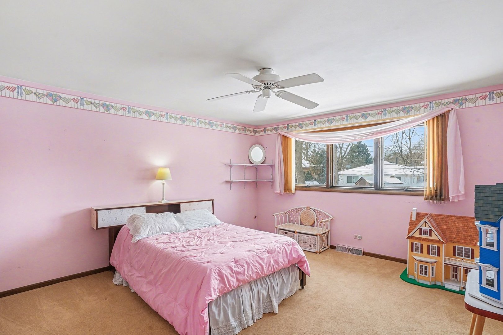 14550 Raneys Lane Orland Park, IL 60462 - Photo 18 of 27 a bedroom with a bed and a window