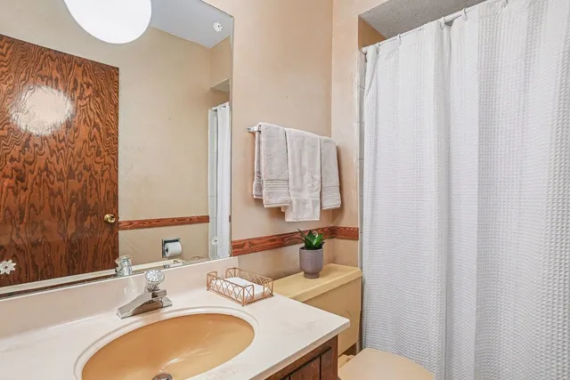 $450,000 | 14550 Raneys Lane, Orland Park, IL 60462